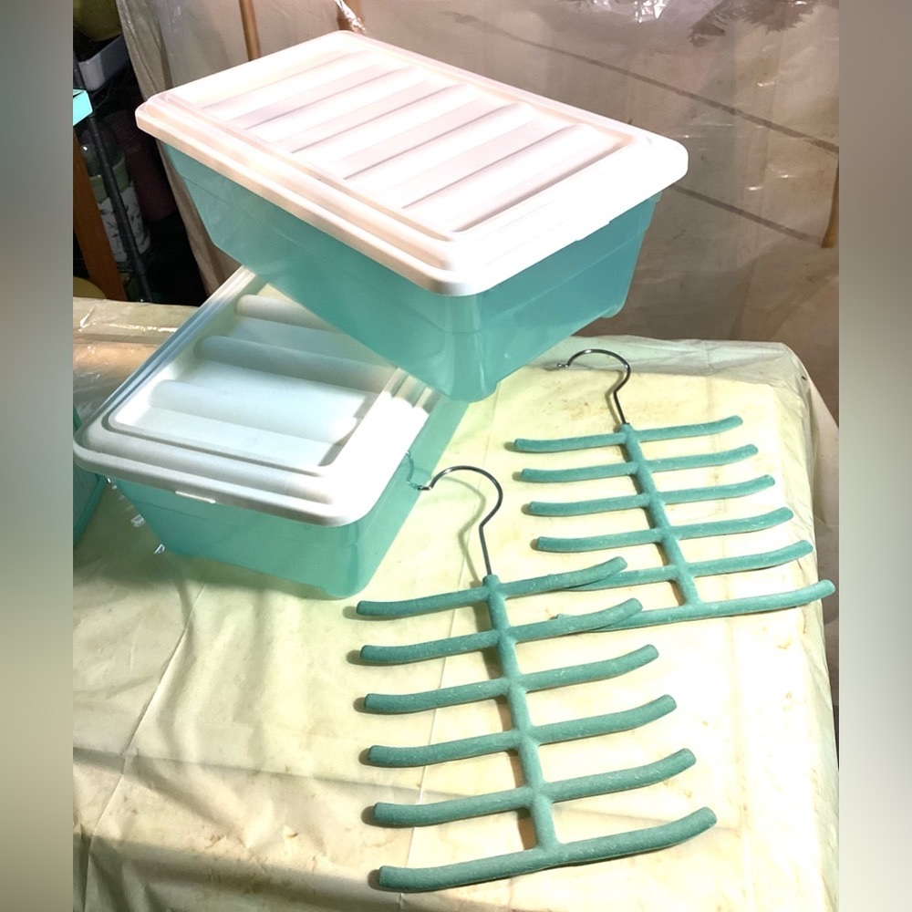 2 Tucker small storage boxes + 1 mint velvet tie/scarf/belt hanger